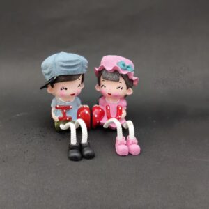 LEG HANGING Couple miniatures