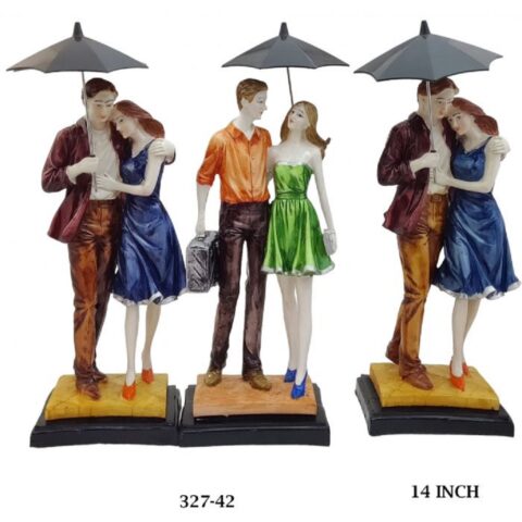 Love is in the rain Couple | Love Couple Statue for Valentine Gift / Birthday Gift for Girls Friend