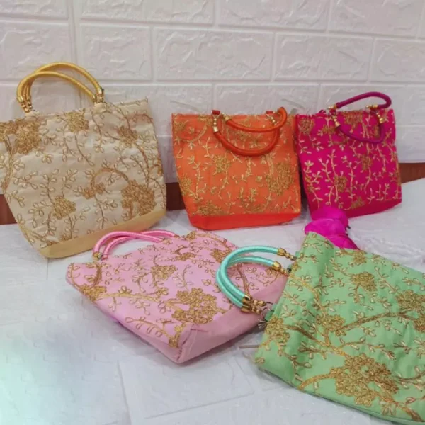 Anguri Handpurses