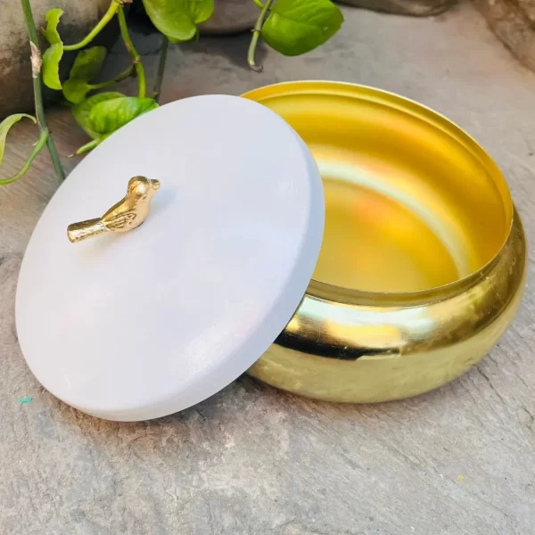 Dual Tone Bird Lid container