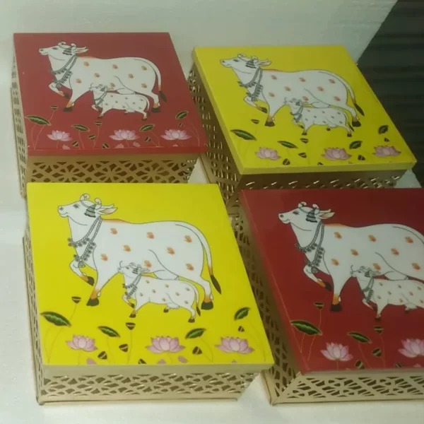 Pichwai Boxes Square - Cow and Calf