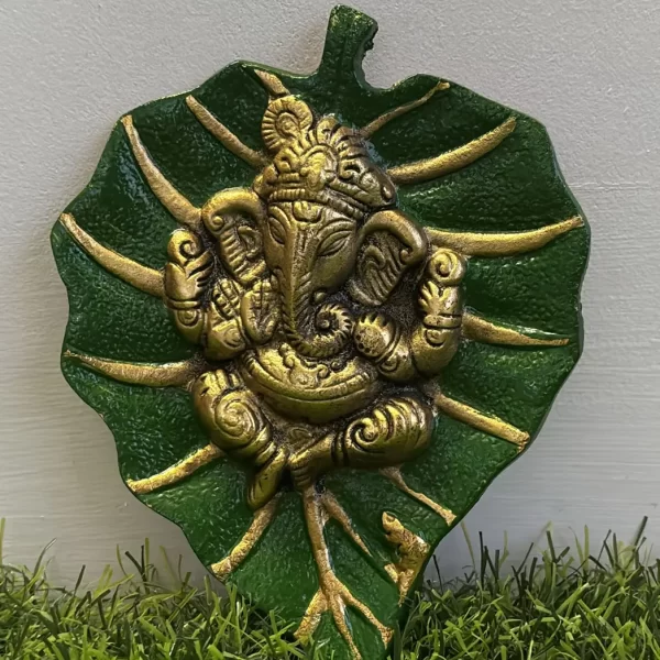 Metal Leaf Ganesha