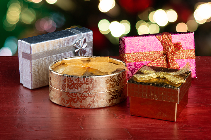 Choosing Return Gifts for Diwali