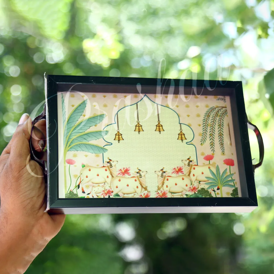 Green Heritage Thamboolam Trays with handles Green Heritage Thamboolam Trays with handles