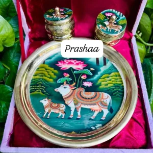 Green Coloured Brass Plate Combo Box with including two Sindoor Boxes Green Coloured Brass Plate Combo Box with including two Sindoor Boxes