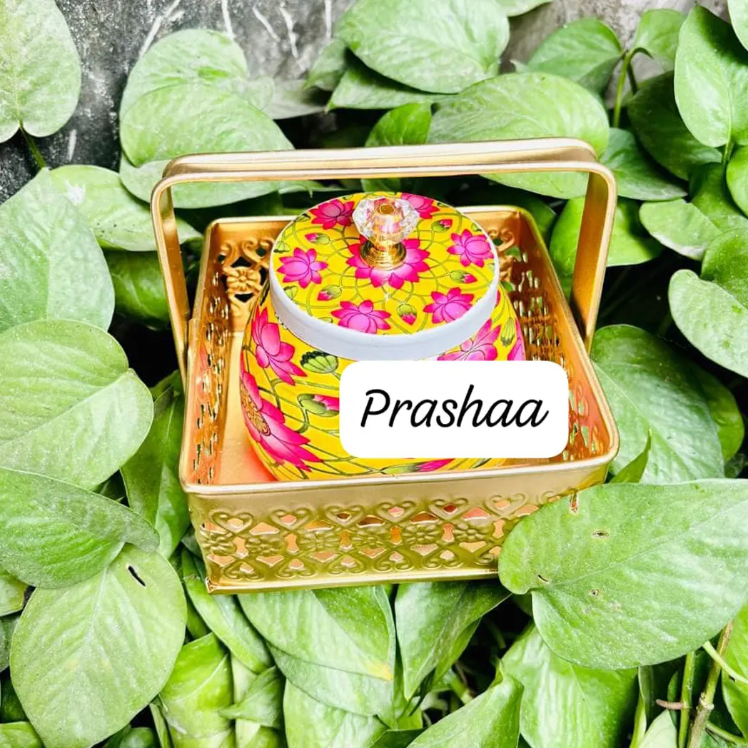 New Launch Basket with Jar for Pichwai Gift Hampers New Launch Basket with Jar for Pichwai Gift Hampers