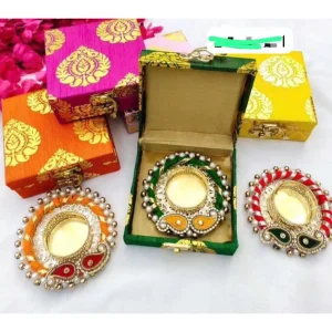 T- light with Brocade Box T- light with Brocade Box
