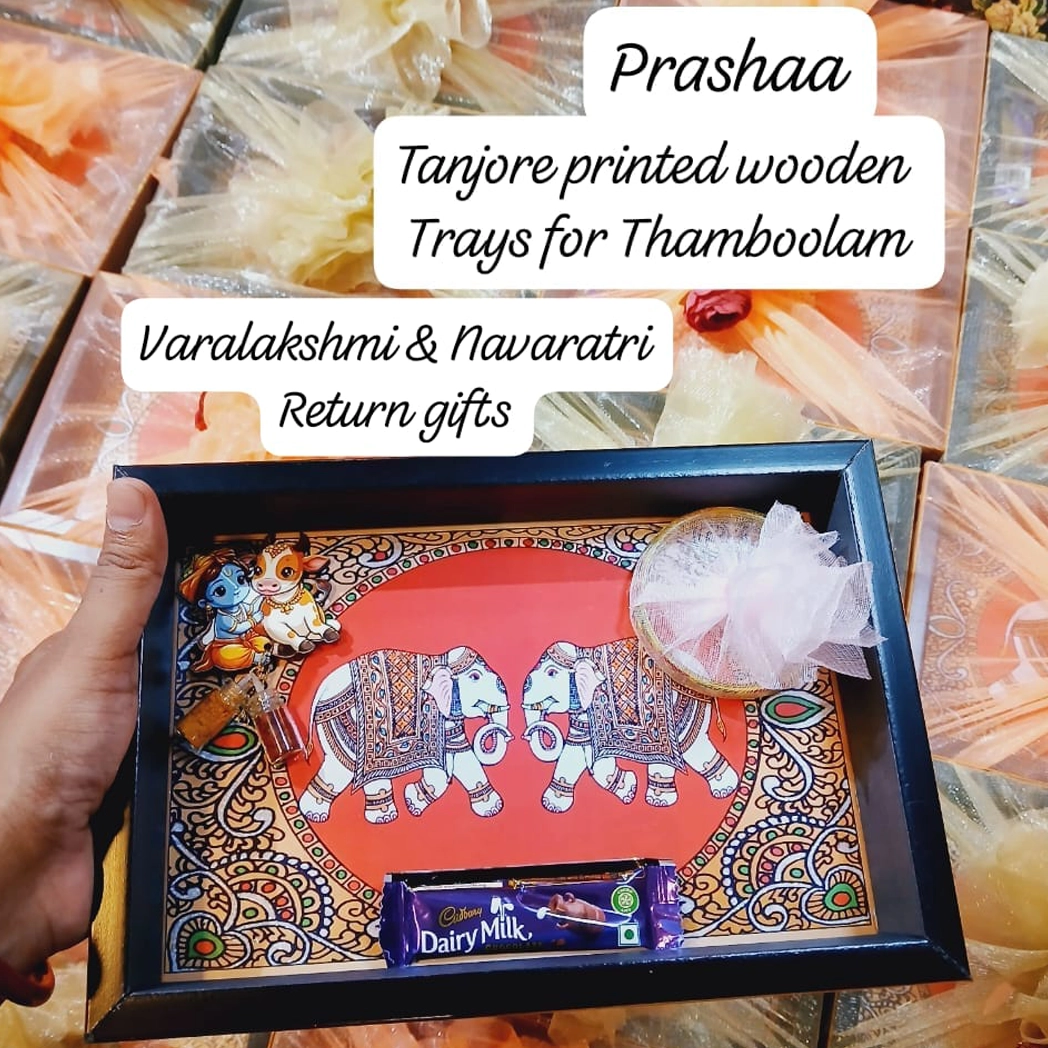 Tanjore Printed Wooden Thamboolam Trays Tanjore Printed Wooden Thamboolam Trays