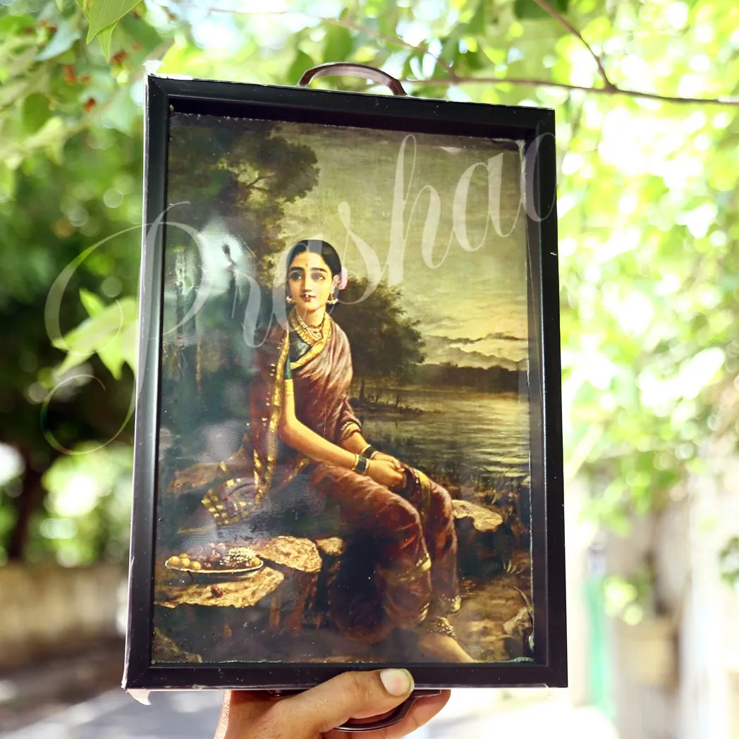 Traditional Lady Portrait Thamboolam Trays with Handles Traditional Lady Portrait Thamboolam Trays with Handles