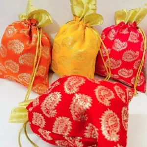 Budget Potlis in Assorted Designs! Bandhni/Patola/Lehriya/Gota Patti Budget Potlis in Assorted Designs! Bandhni/Patola/Lehriya/Gota Patti