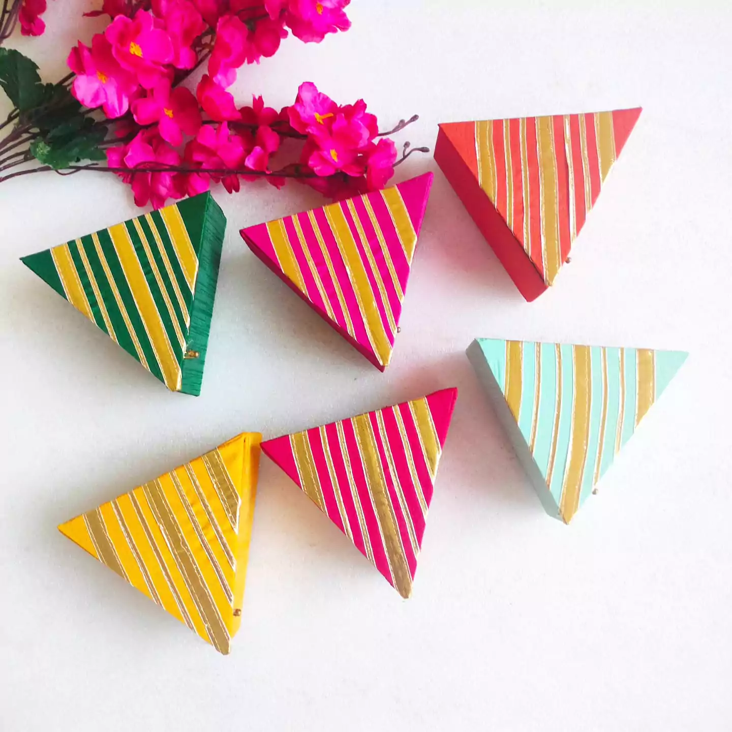 Gota Triangular Diwali Dry Fruit Box Gota Triangular Diwali Dry Fruit Box